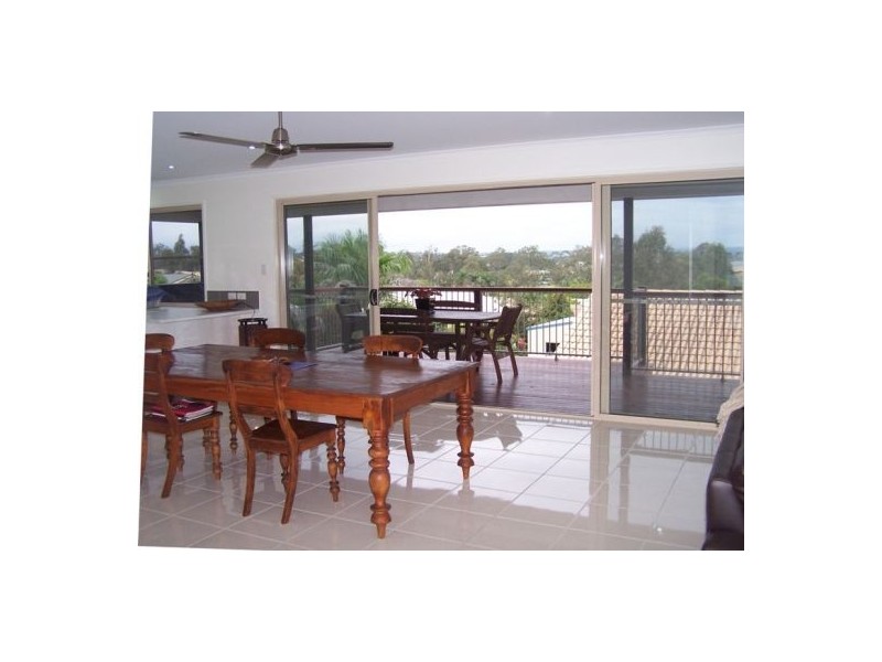 44 Gympie View Drive, Southside QLD 4570