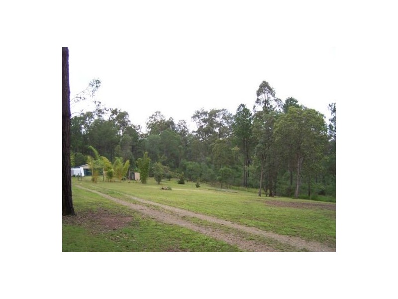 Glenwood QLD 4570