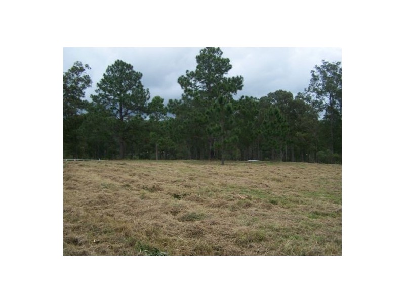 5 Terrence Court, Glenwood QLD 4570