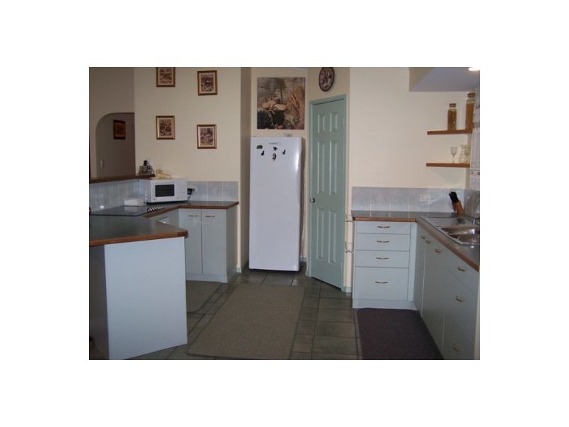 East Deep Creek QLD 4570