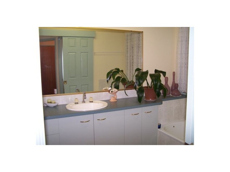 East Deep Creek QLD 4570