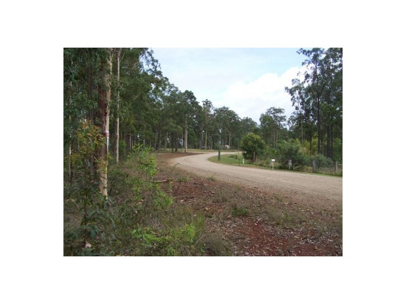 Glenwood QLD 4570