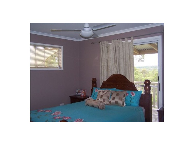 Glenwood QLD 4570