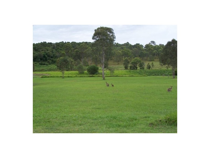 Glenwood QLD 4570