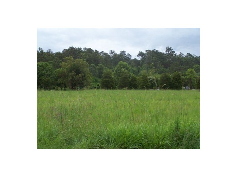 Glenwood QLD 4570