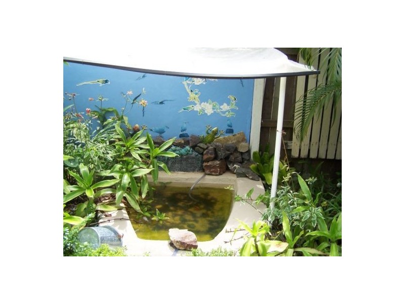 11 Bomburra Court, Rainbow Beach QLD 4581