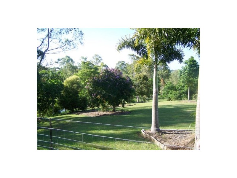 Chatsworth QLD 4570