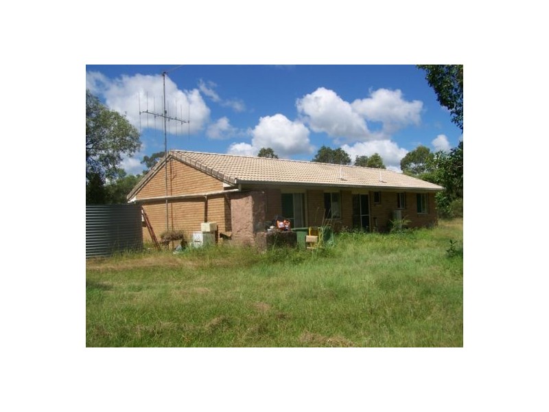 Goomboorian QLD 4570