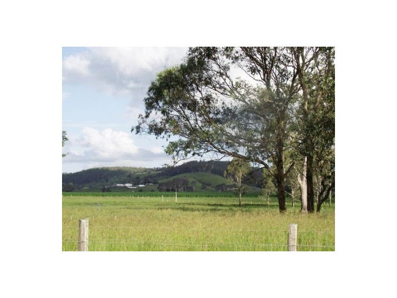 Bells Bridge QLD 4570