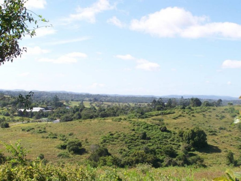 L1 – 5 Fishermans Pocket Road, Chatsworth QLD 4570