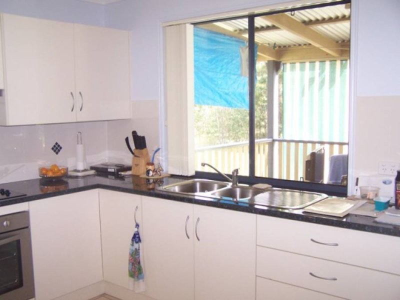 117 Varley Road, Glenwood QLD 4570