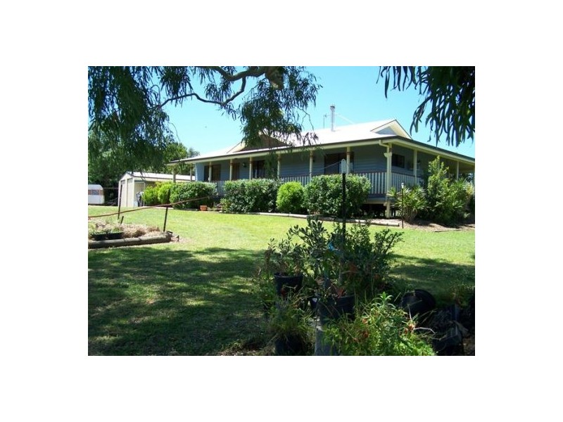Veteran QLD 4570