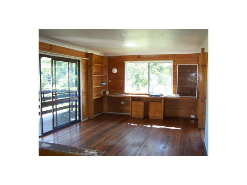 Wolvi QLD 4570