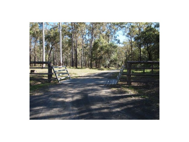 Bells Bridge QLD 4570