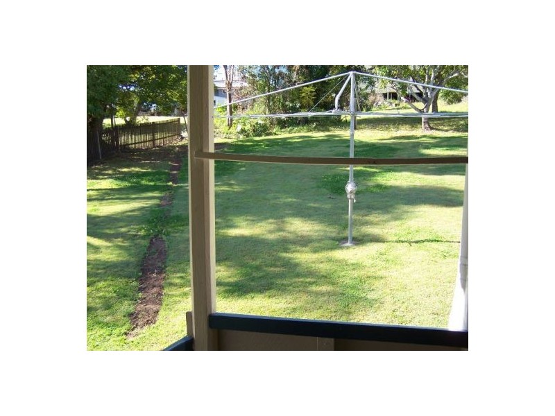 73 Lawrence Street, Gympie QLD 4570