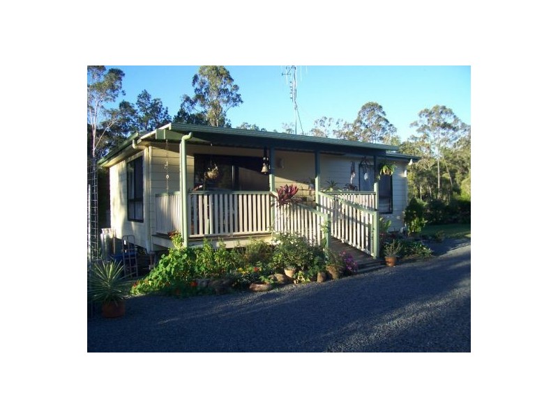 Glenwood QLD 4570