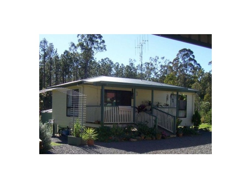 Glenwood QLD 4570