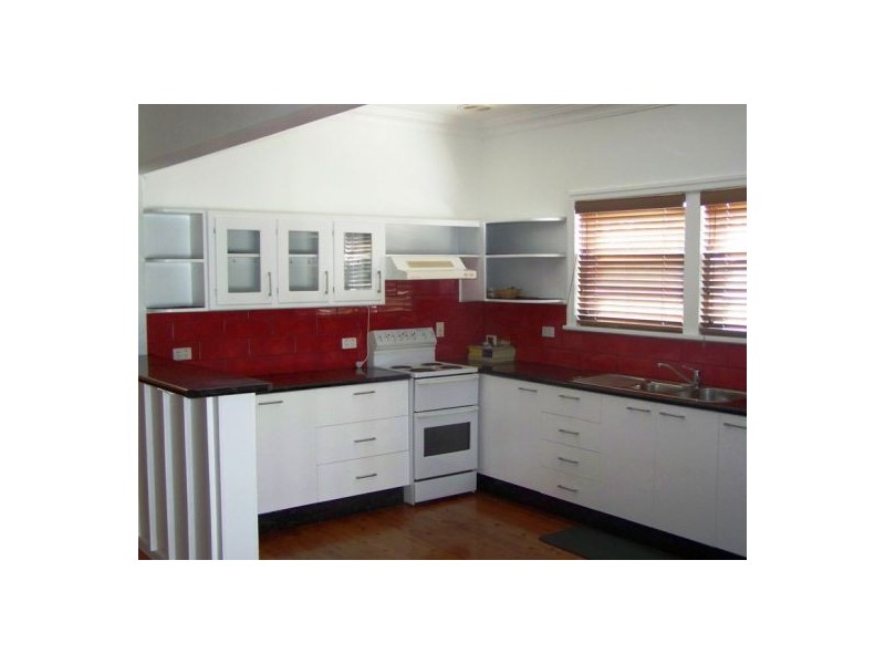 Glenwood QLD 4570