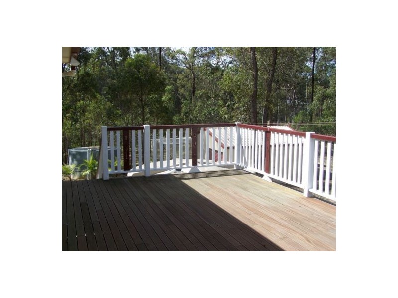 Glenwood QLD 4570