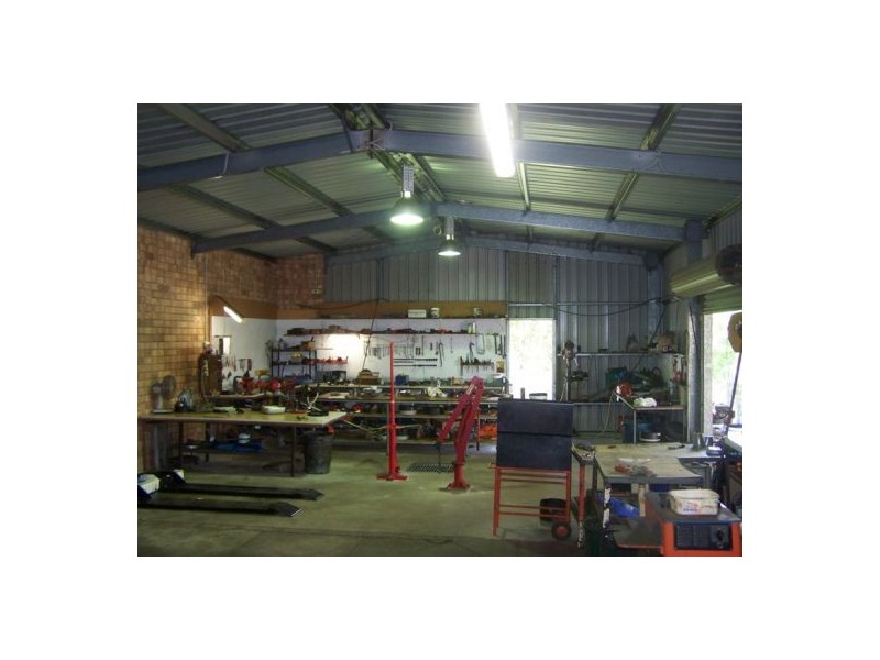 16 Park Terrace, Gympie QLD 4570