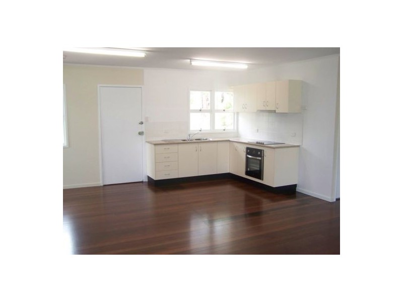 32 Stockden Road, The Palms QLD 4570