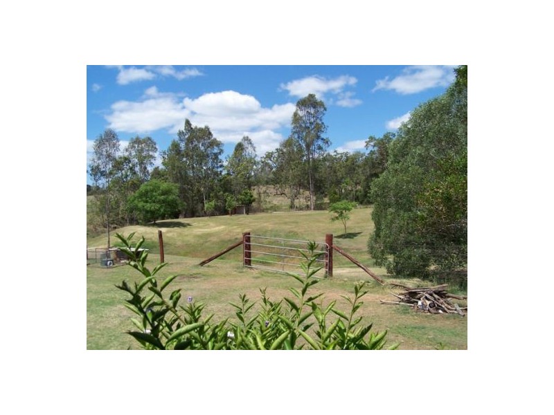 10 Kabi Crescent, Widgee QLD 4570