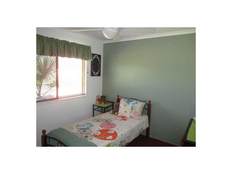 5 Melaleuca Court, Southside QLD 4570