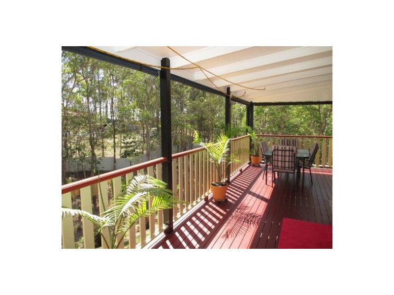 5 Melaleuca Court, Southside QLD 4570