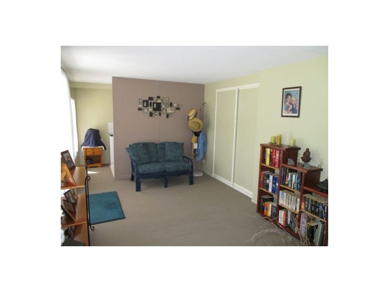 5 Melaleuca Court, Southside QLD 4570