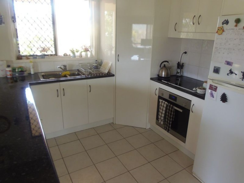 18 Kitt Cres, Kilkivan QLD 4600