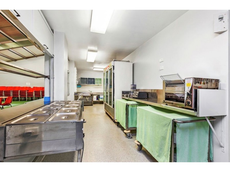 281 Hill Road, Mothar Mountain QLD 4570