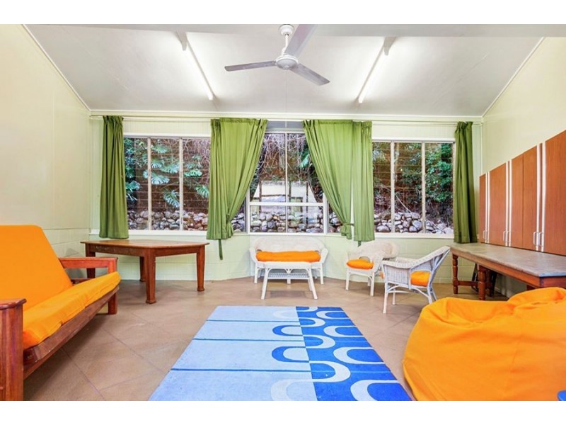 281 Hill Road, Mothar Mountain QLD 4570