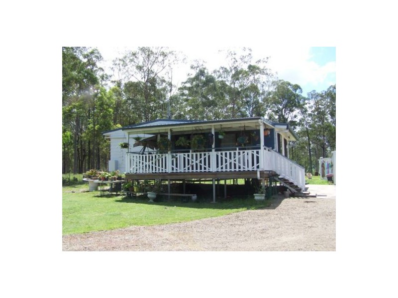 Glenwood QLD 4570