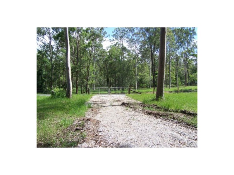 Glenwood QLD 4570