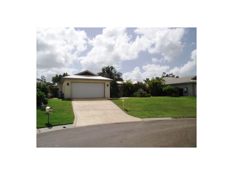 8 Outlook Close, Gympie QLD 4570
