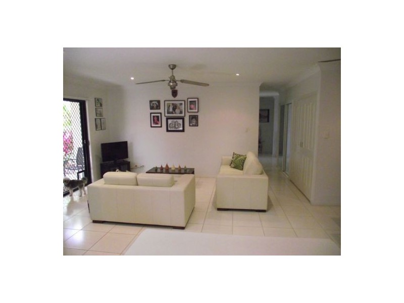 8 Outlook Close, Gympie QLD 4570