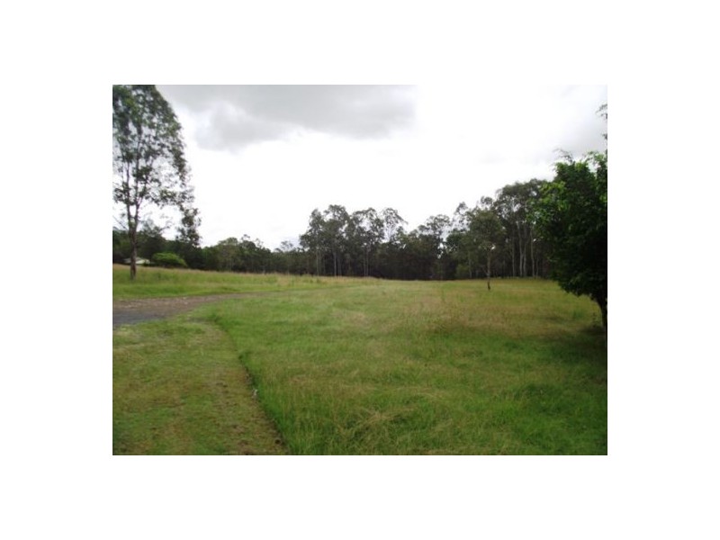Amamoor QLD 4570