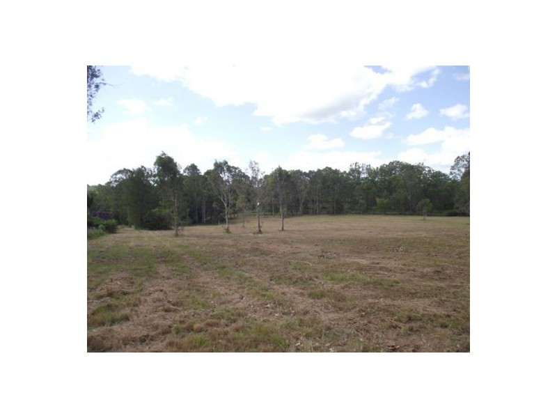 Amamoor QLD 4570