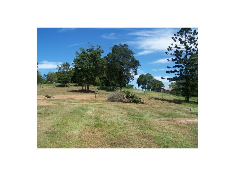 Veteran QLD 4570
