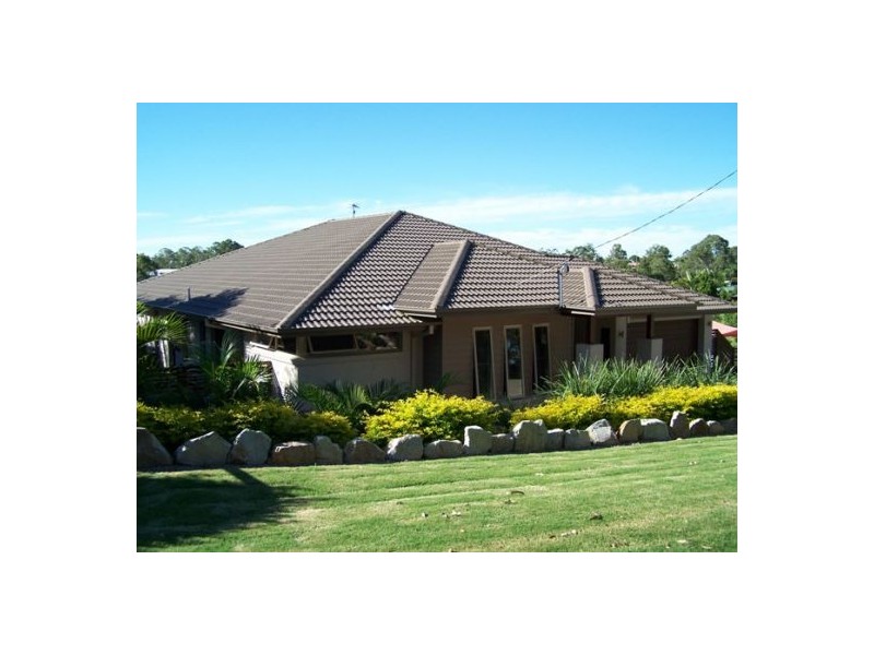 146 Groundwater Road, Southside QLD 4570