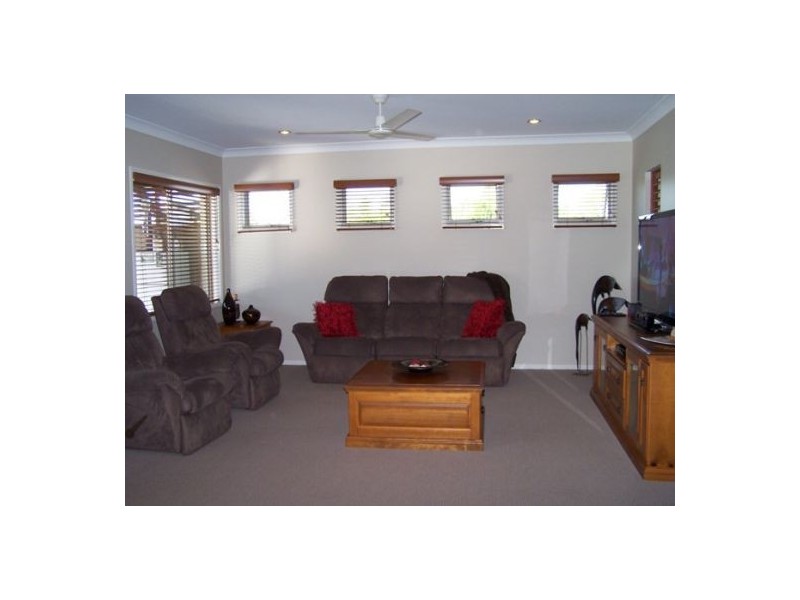 146 Groundwater Road, Southside QLD 4570