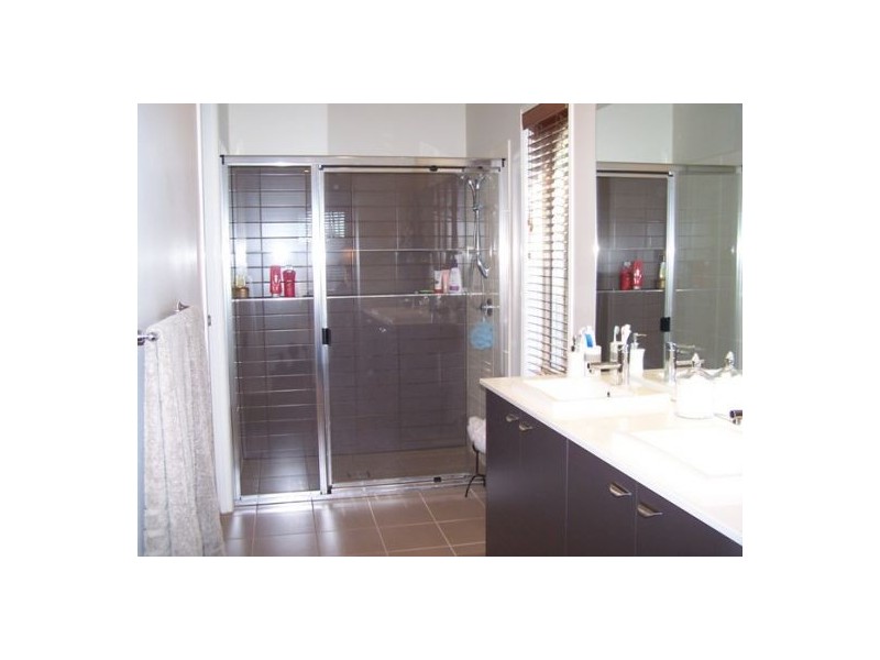 146 Groundwater Road, Southside QLD 4570