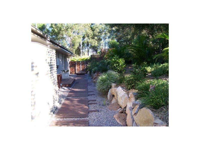 146 Groundwater Road, Southside QLD 4570