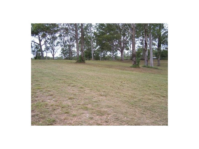 Araluen QLD 4570