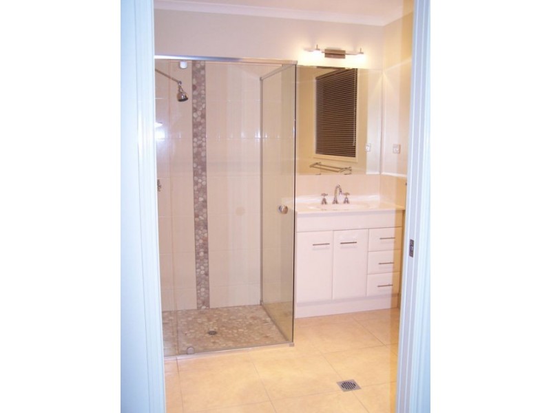 33 St Andrews Crescent, Gympie QLD 4570