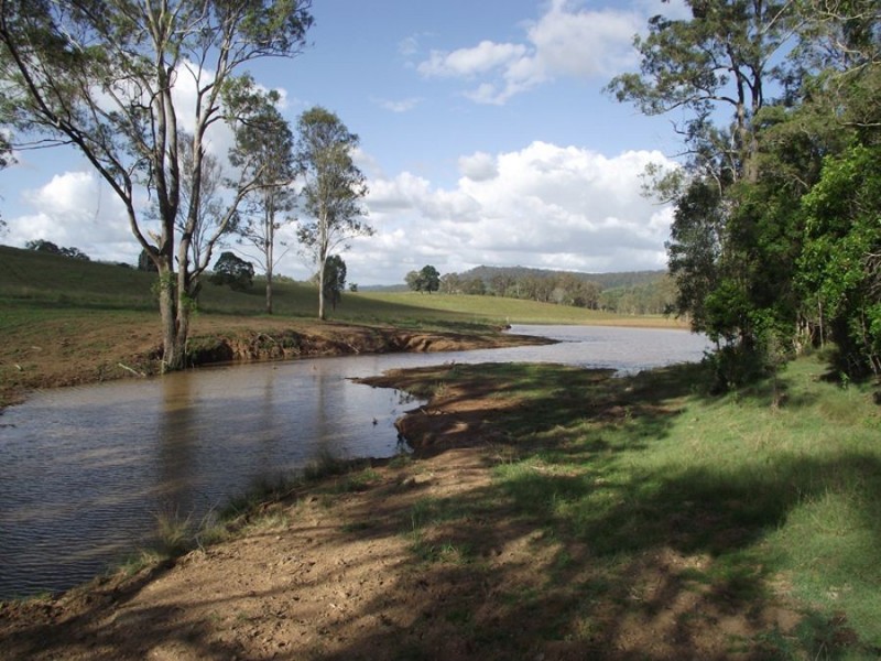 Glastonbury QLD 4570