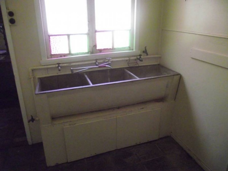 25 Barnes Street, Goomeri QLD 4601