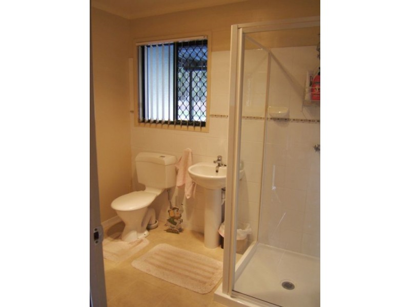 4 Jamie Avenue, Curra QLD 4570