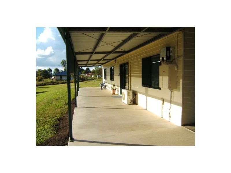 4 Jamie Avenue, Curra QLD 4570