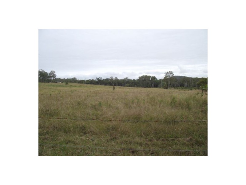 Goomboorian QLD 4570
